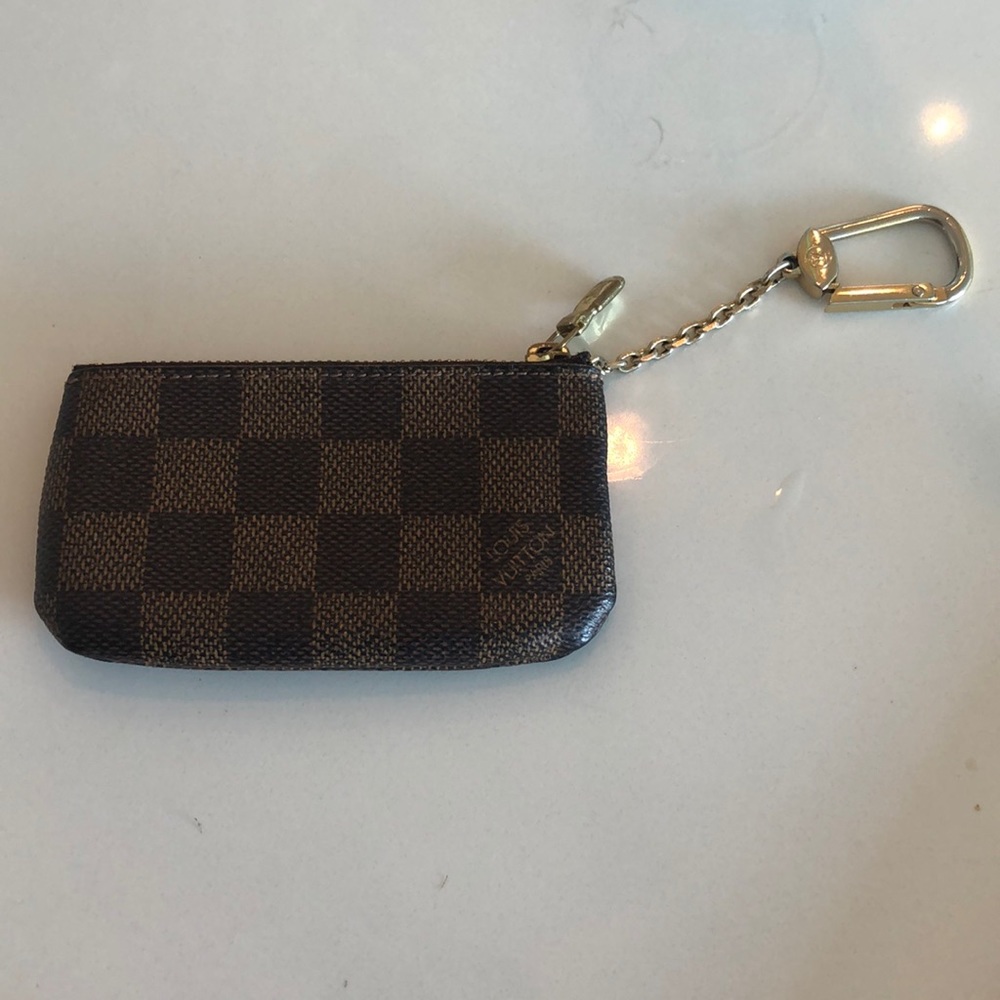 LV Card Holder with keychain